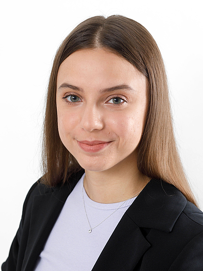 Sajda Cejvanovic, Studentische Mitarbeiterin im IT-Cluster der Standortagentur Oberösterreich, Business Upper Austria